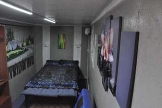 Хостелы Hostel 24 Алматы Семейный двухместный номер с 1 кроватью-1